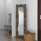 Specchio da terra rustico a figura intera, cornice in legno marrone e metallo, altezza 68", autoportante