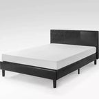 Struttura letto a piattaforma rivestita in ecopelle, nera, nessun box spring necessario