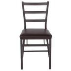 Set di 2 sedie pieghevoli in metallo a scala con sedile in vinile marrone, portata 102 kg