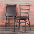 Set di 2 sedie pieghevoli in metallo a scala con sedile in vinile marrone, portata 102 kg