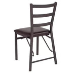 Set di 2 sedie pieghevoli in metallo a scala con sedile in vinile marrone, portata 102 kg